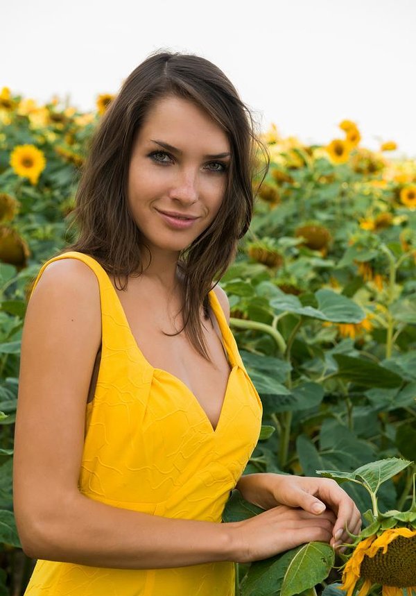 Проститутка Яня